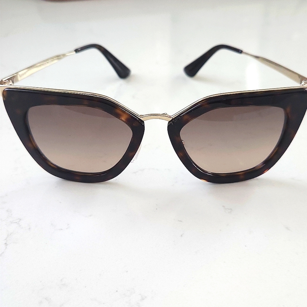 NEW PRADA | PR 53SS Catwalk Sunglasses - Picture 2 of 7